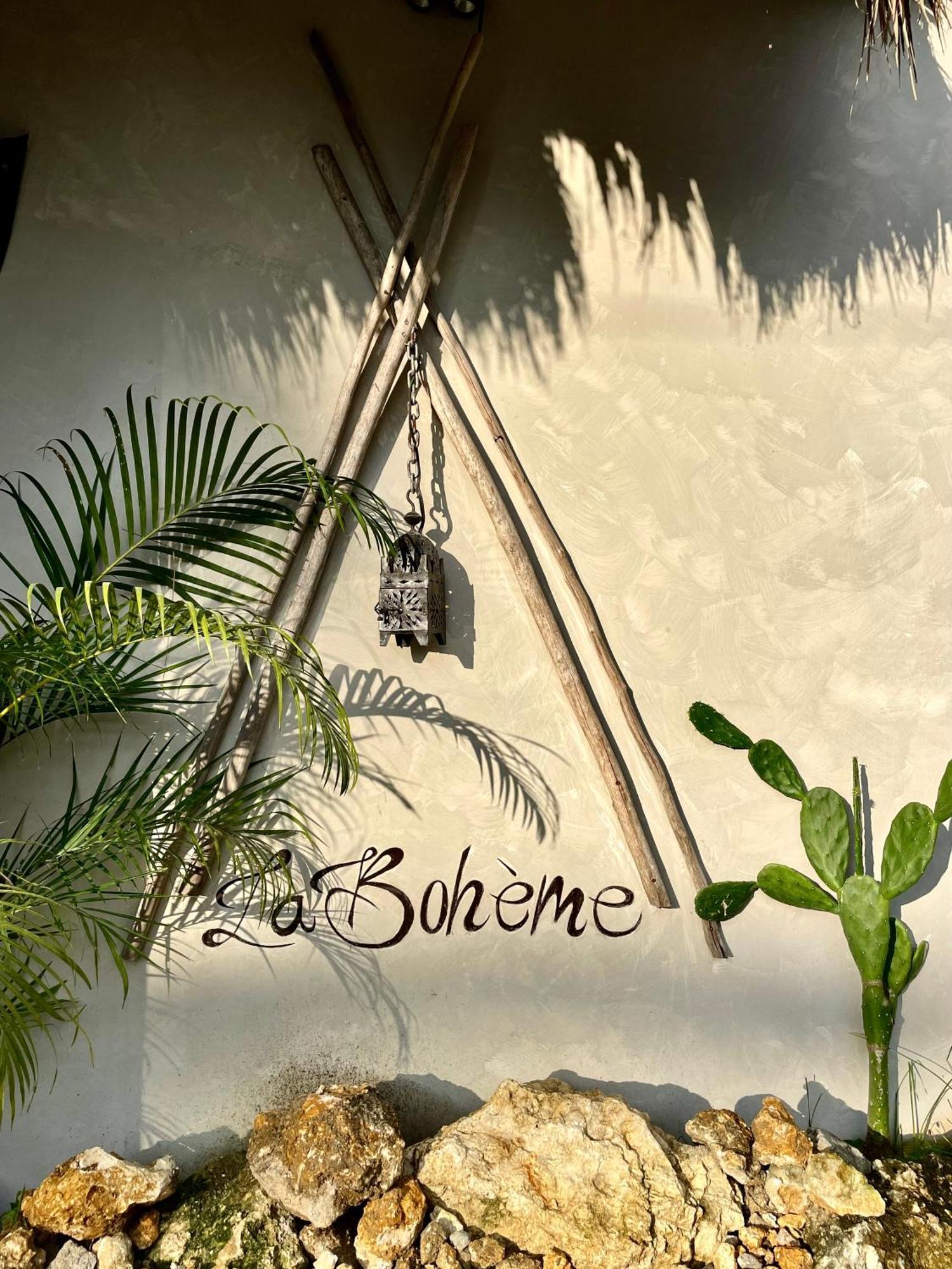 La Boheme Boutique Glamping Hotel General Luna  Luaran gambar