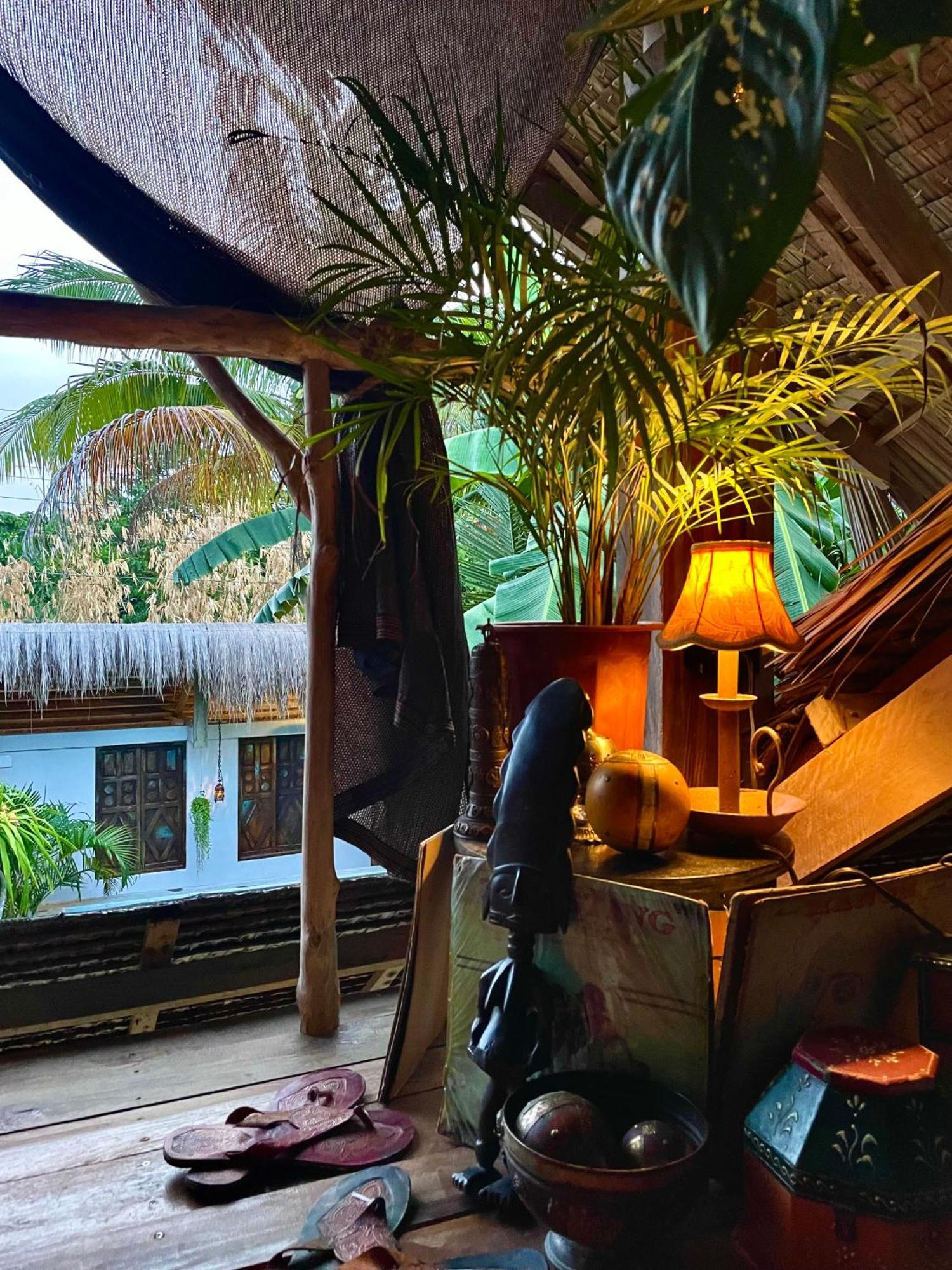 La Boheme Boutique Glamping Hotel General Luna  Luaran gambar